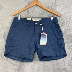 Levi’s Blue Cuff Mid-Rise 100% Cotton Shorts. Size Misses 6. (NWT).